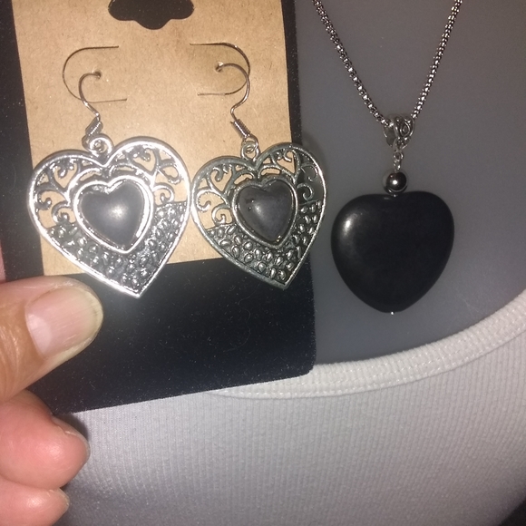 🤗💗CHARMING!/ BLACK ONIX NECKLACE SET ♥️ - Picture 7 of 9